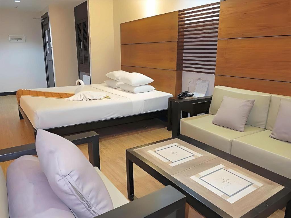 Hotel La Carmela De Boracay